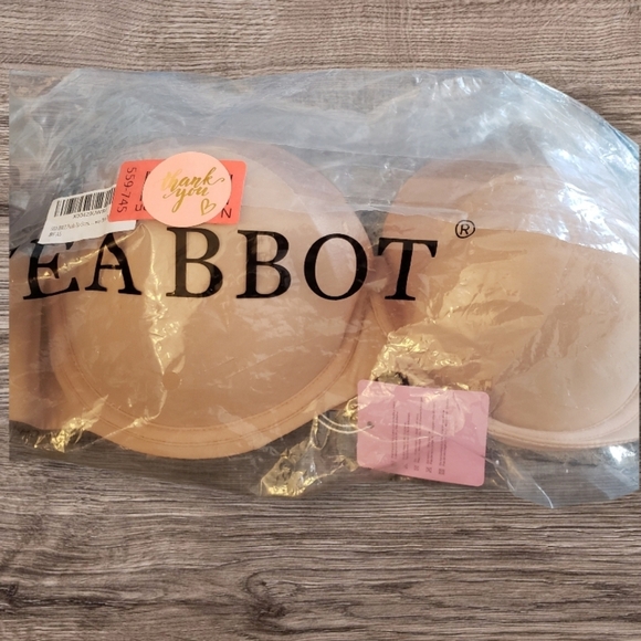 SEA BBOT Push Up Convertible Strapless Bra in Beige Size 42B - Picture 3 of 7